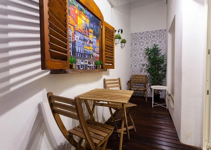 公寓 Cozy In The Center Of 波尔图